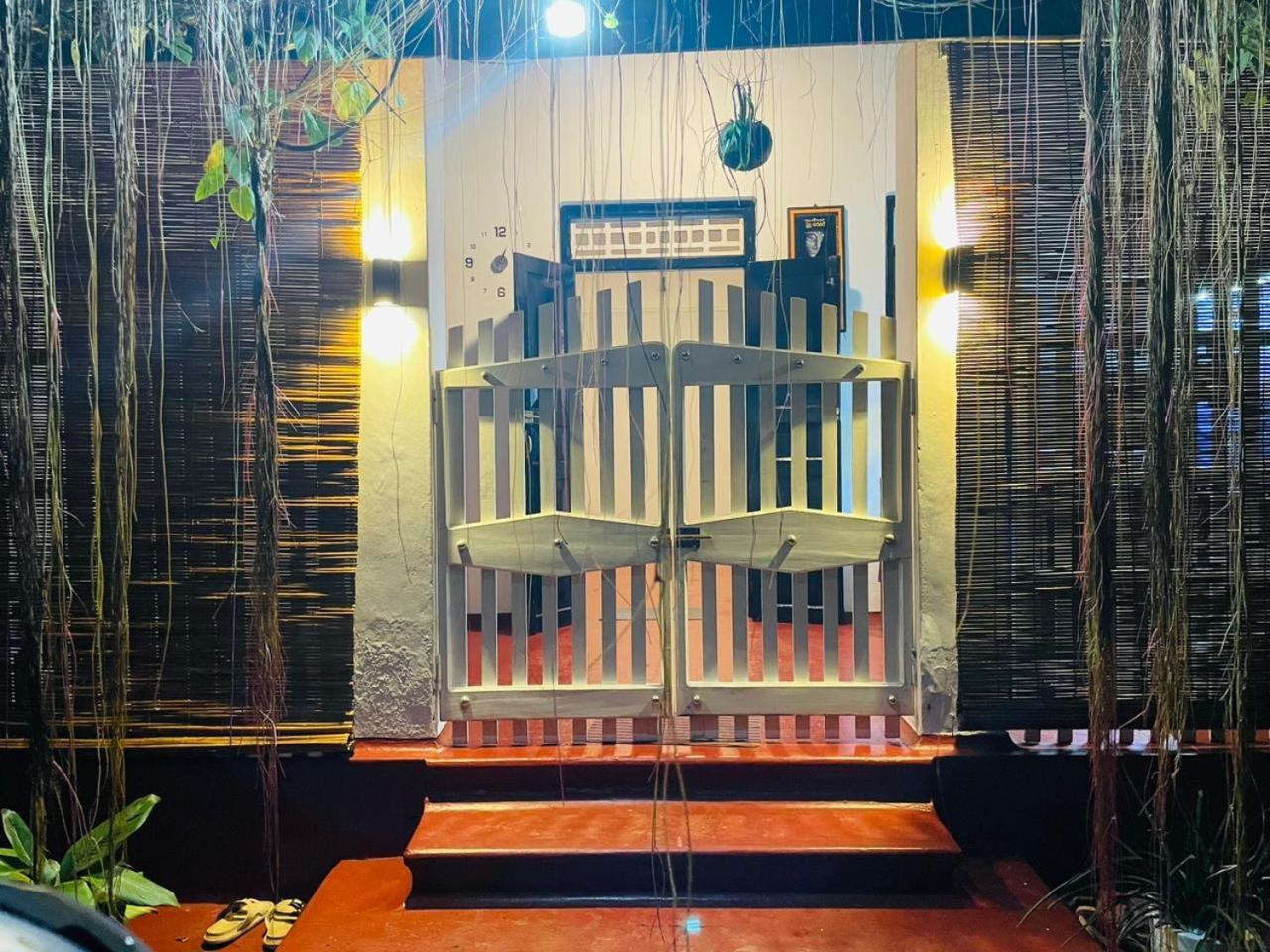 Ami Place Rooms With Kitchen Hikkaduwa Exterior foto